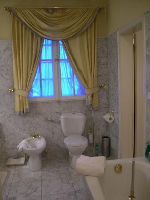 Bastgen Bed & Breakfast Hotel Wittlich Bagian luar foto