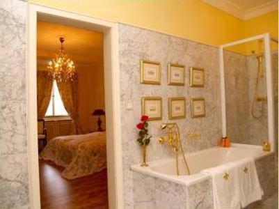 Bastgen Bed & Breakfast Hotel Wittlich Bagian luar foto